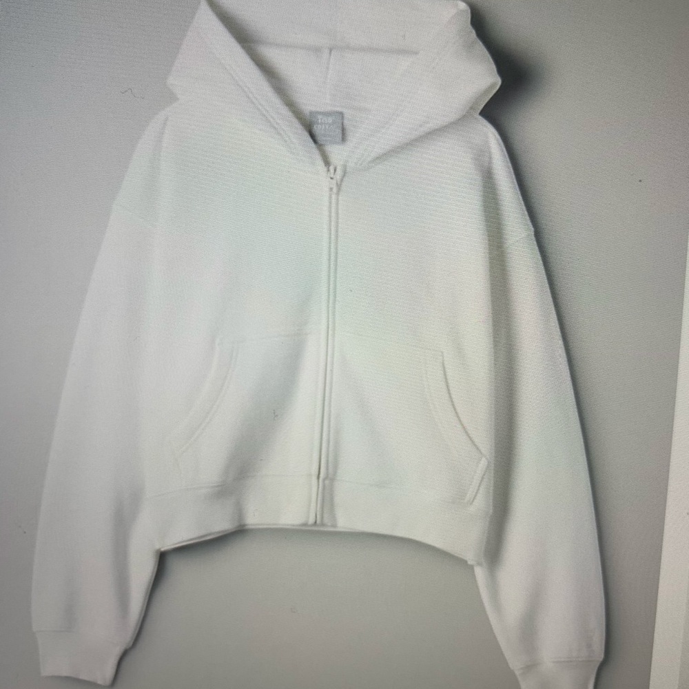 Aritzia TNA cozy fleecy boxy zip up hoodie